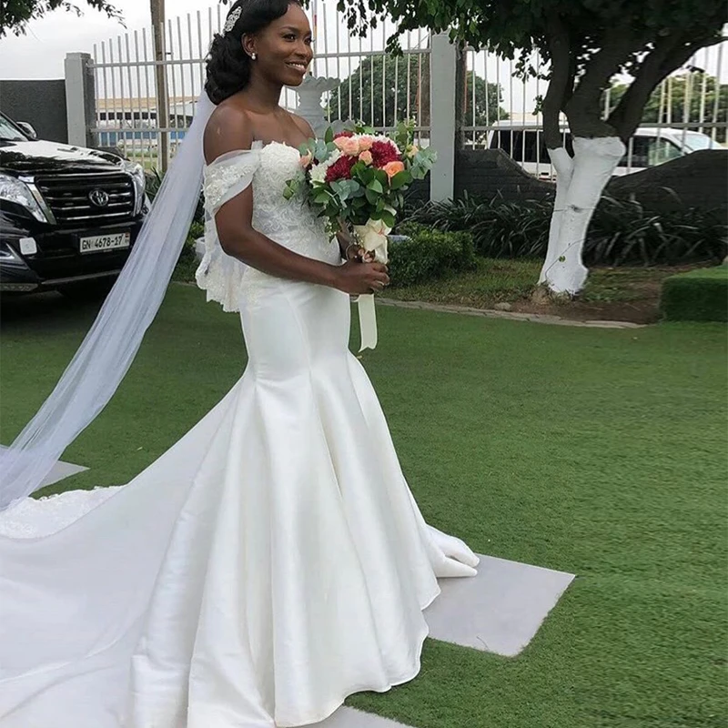 Off Shoulder Mermaid Wedding Dresses African Bride Dress White Ivory Long Robe De Mariee Custom Made Chapel Train Wedding Gowns