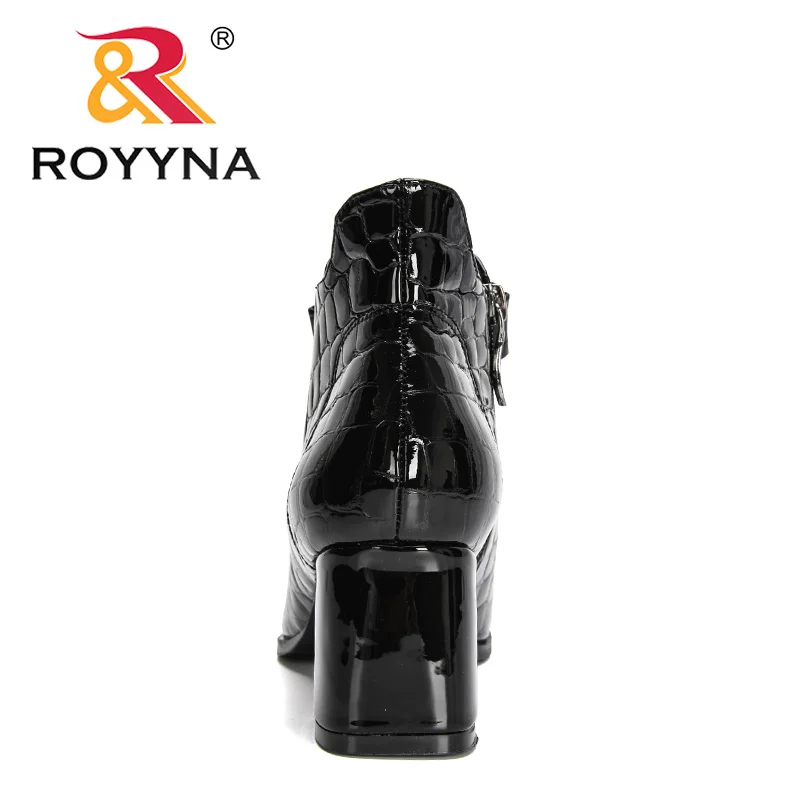 ROYYNA 2022 New Designers Autumn Winter Fashion Solid Ankle Boots Women Casual Pointed Toe High Heels Office Sweet Boots Ladies