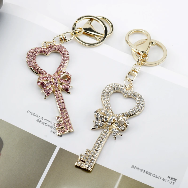 Fashion Crystal Keys Shape Charm Keychain Knot Girl Bag Pendant Key Trinket Crystal Rhinestone Heart Key Rings Llaveros Shiny