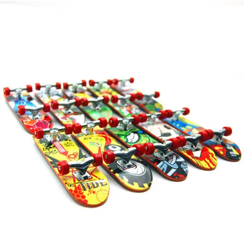 

2PCS Finger Board Tech Mini Skateboards Alloy Stent Party Favors Gift BX0D