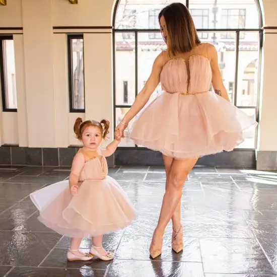 Robe de princesse bouffante en Tulle pour enfants de 1 à 14 ans, tenue Tutu pour fête d'anniversaire, vêtements de concours