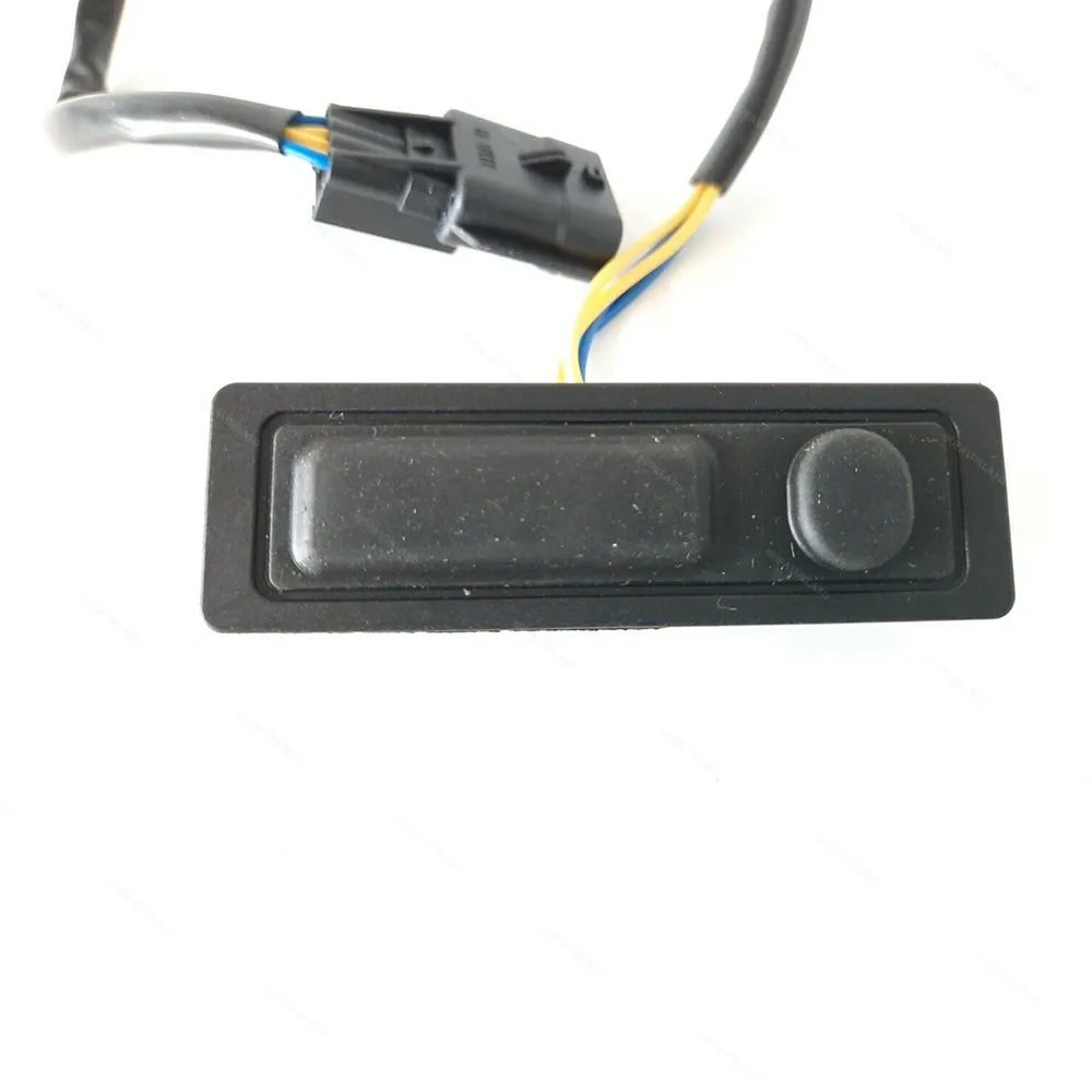 Рисунок 3 - Переключатели багажника 25380-4EA1A