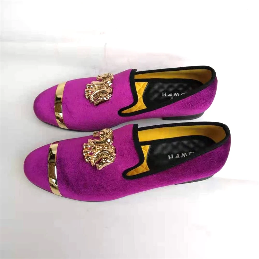 2021 XQWFH fashion men party and wedding handmade loafers velvet shoes with gold buckle men dress shoe