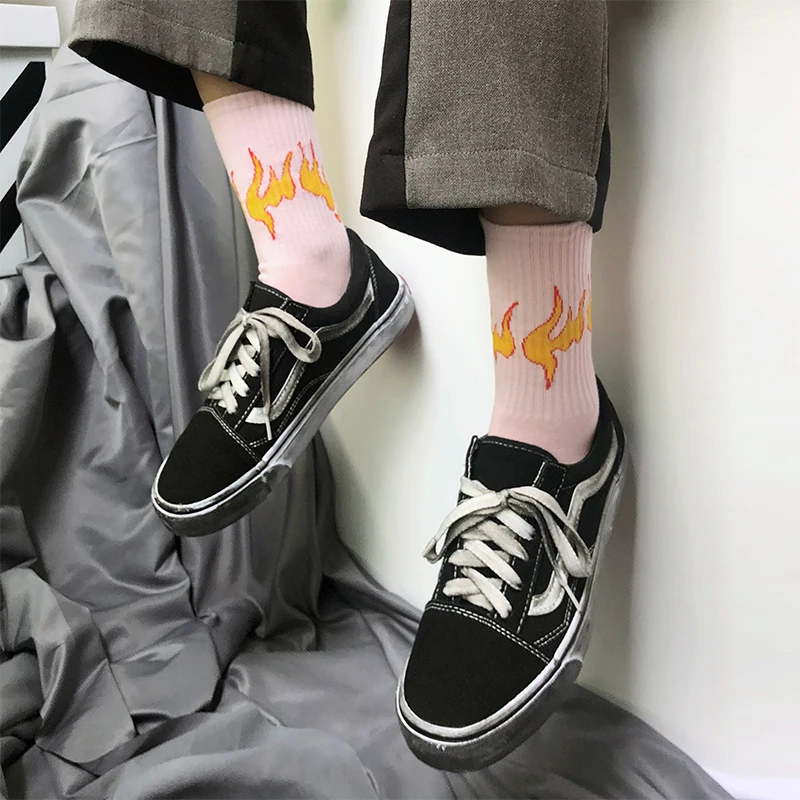 Unisex Men Women Socks Cotton Pink Black Fire Harajuku Hip Hop Skateboard College Style Funny Happy Girls Sockings Flame Sokken