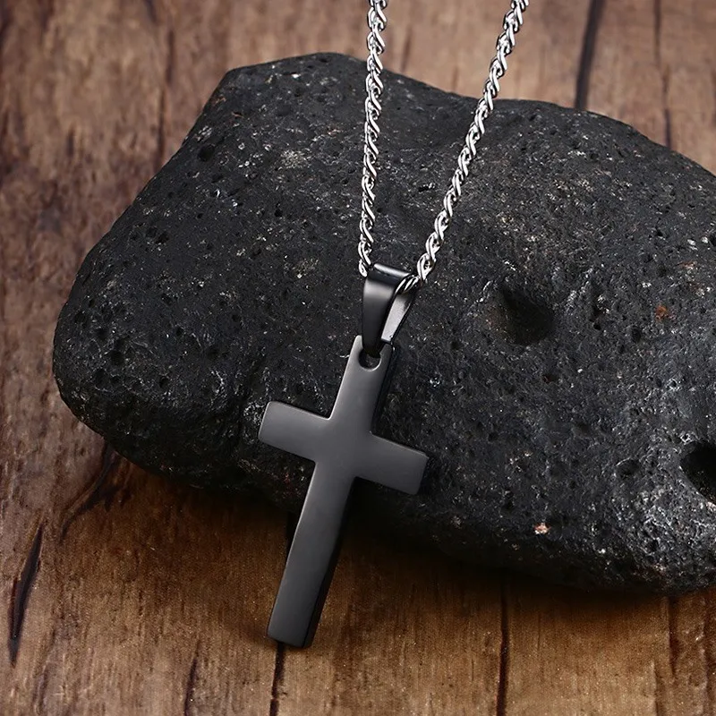 Christian Cross Pendant Necklace Men\'s Necklace New Fashion Metal Religious Amulet Pendant Accessory Party Jewelry