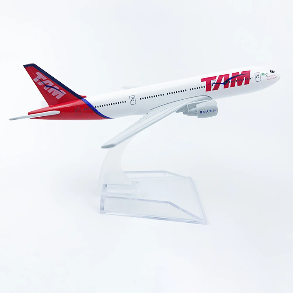 1/400 Scale Alloy Aircraft Boeing 777 TAM Airlines 16cm Plane B777 Model Toys Decoration Children Kids Gift for Collection