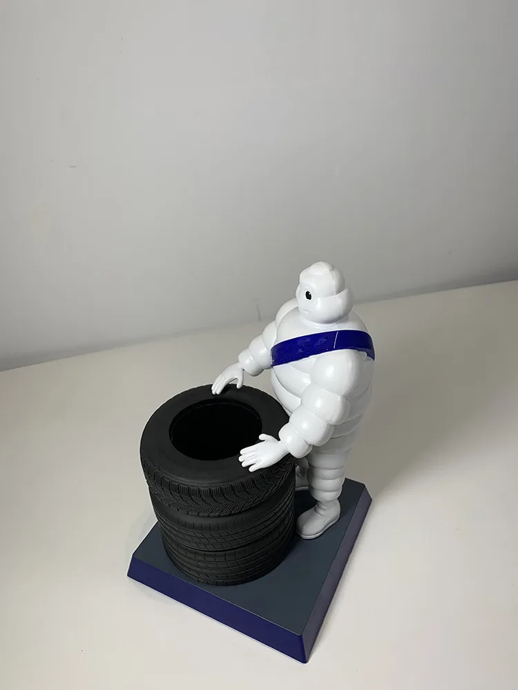 Cute White Holding Tire Doll Car Decoration Interior Dashboard Decoration Ornament Car-Styling car accessories Birthday Gift