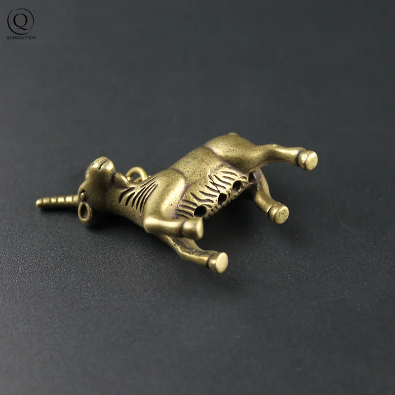 Kawaii Copper Goat Keychain Pendants Trinkets Brass Animal Model Sheep Desktop Ornaments Men Car Key Chain Rings For Girl Gifts