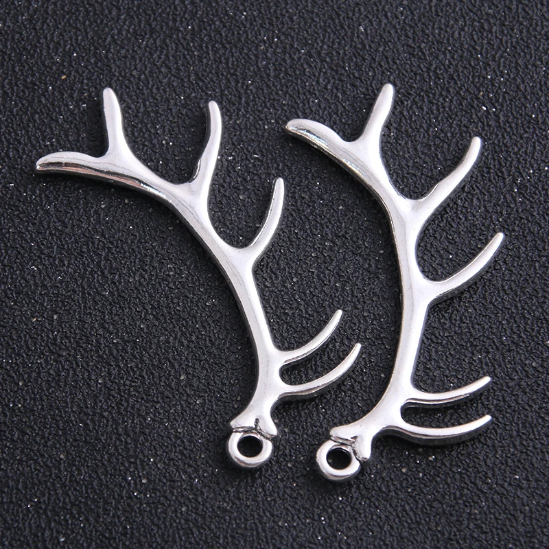 2 pcs/lot 33*67mm Christmas Lucky Deer Antler charm Three Color Tone Vintage Metal Alloy Charms Jewelry Pendant Charms DIY