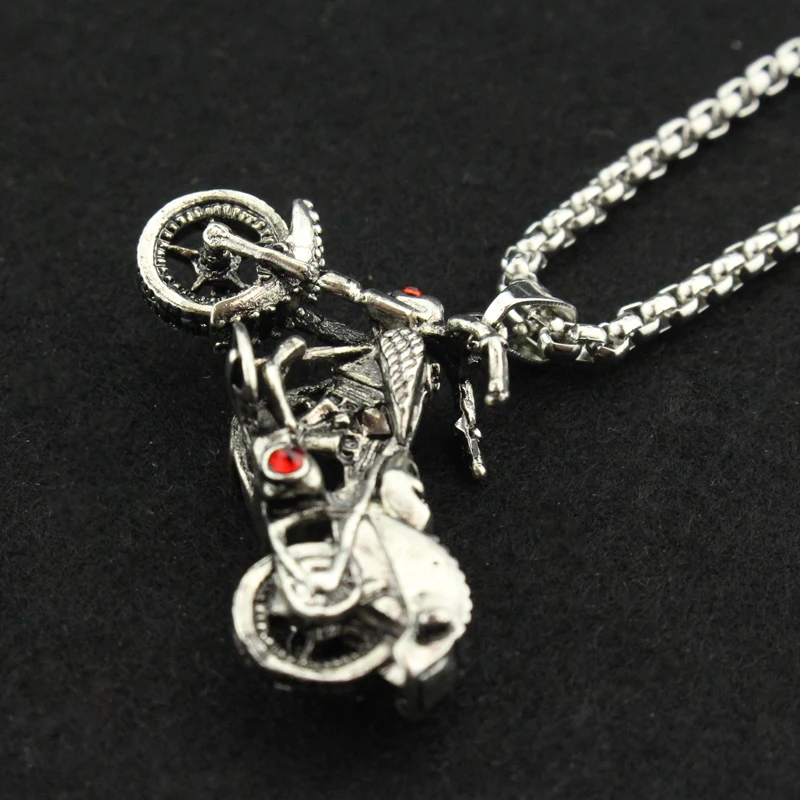 Hot Fashion Motorcycle Pendant Necklace Skeleton Choker Man\'s Charm Vintage Gothic Ghost Rider Pendants Factory Price Jewelry