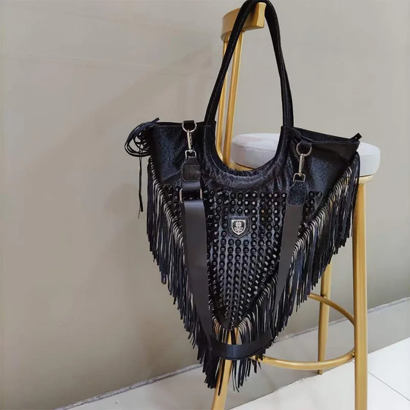 Emo Luxury Designer Women Brand Purses And Handbags Gothic Vintage Bag Tassel Leather Tote Shoulder Bag Alt Rivet Shopper Bags