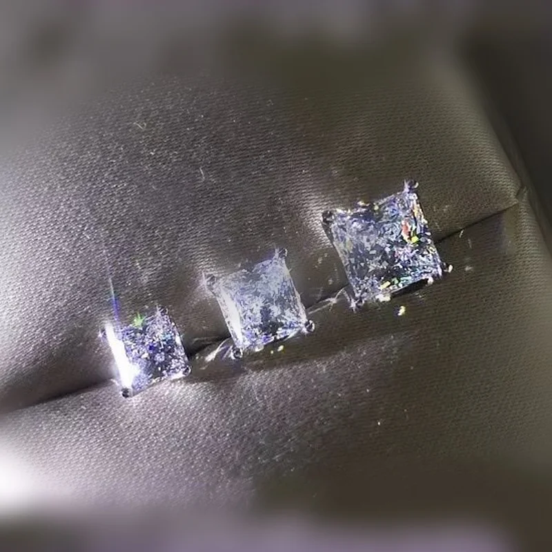 Hot Halo Earring Fo… - image