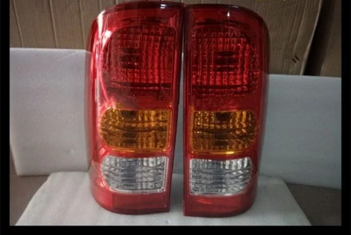 

Eosuns Rear Light + Brake Light + Turn Signal Rear Bumper Light Reflector for Toyota Hilux Vigo 2004-2011