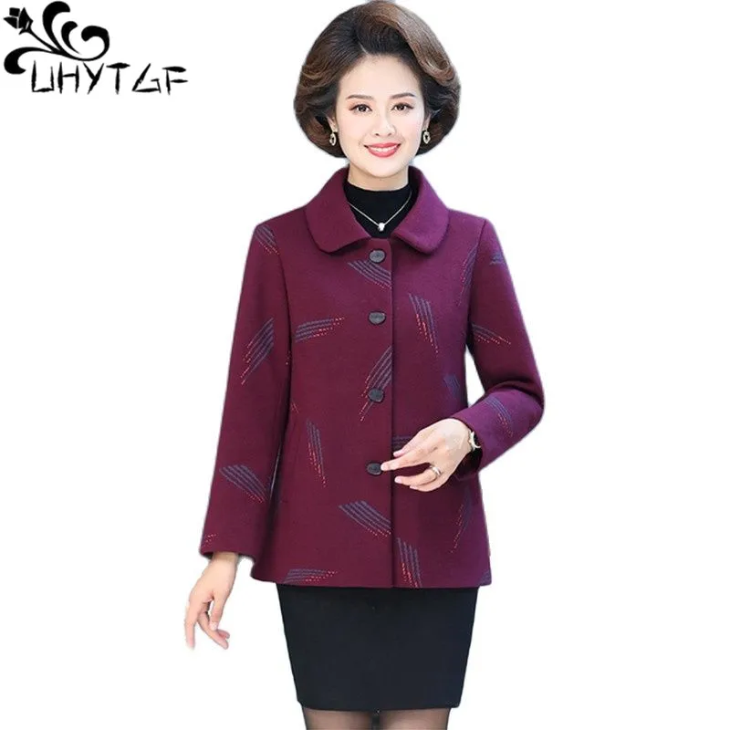 UHYTGF Women Spring Autumn Trench Coat Middle-Aged Elderly Mother Casual Short Outerwear 5XL Loose Size Windbreaker Jaqueta 1779