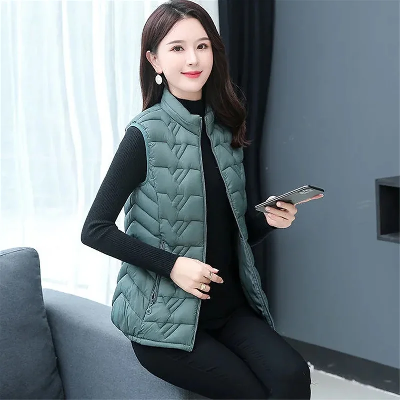 

6XL 2021 Autumn And Winter Down Cotton Vest Mother Wear Thick Middle-Aged Women's Stand-up Collar Vest Waistcoat Zipper Jacket