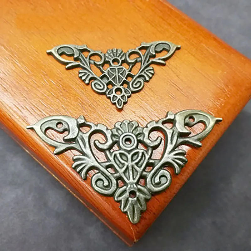 4 Pcs Cupboard Wood Corner Decorative Flower Wrap Corners Bronze Cover Guard Box Feet Metal Embossed Corner Code