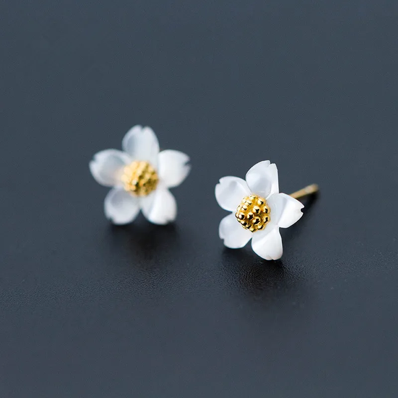 

Real 925 Sterling Silver White Natural Shell Flower Stud Earrings For Women 2023 Wedding Gift Sterling-silver-jewelry Brinco