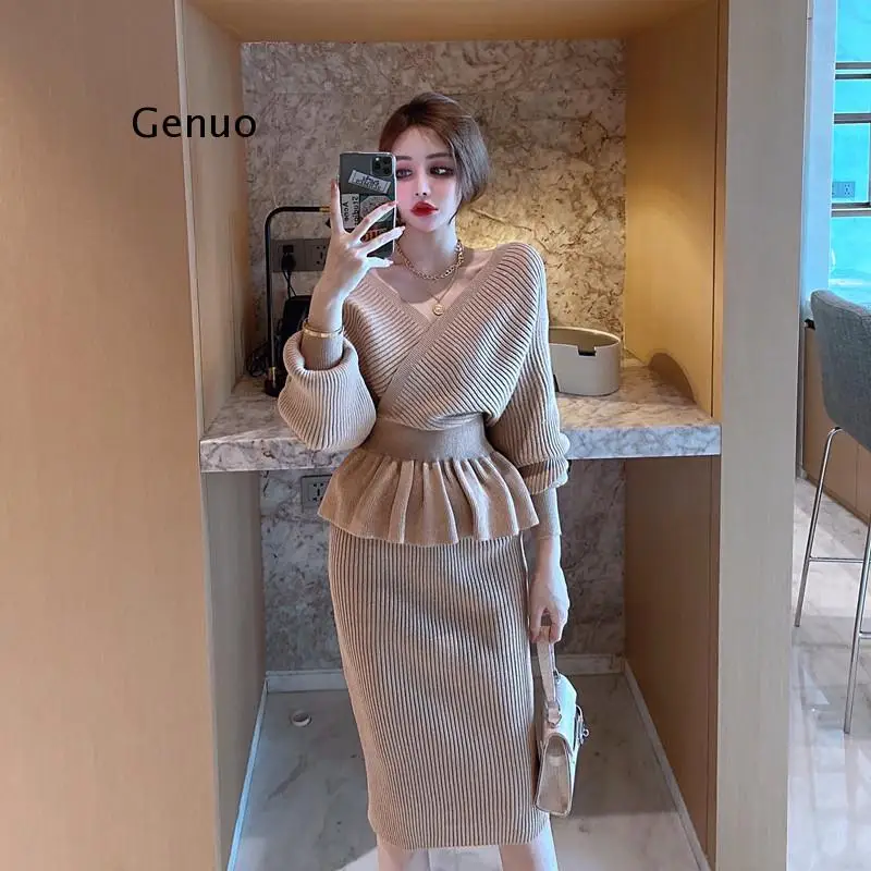 

Knitted Two Piece Set Women Solid Lurex Office Lady Ropa Mujer V Neck Short Sweaters + Long Skirts 2021 Clothes