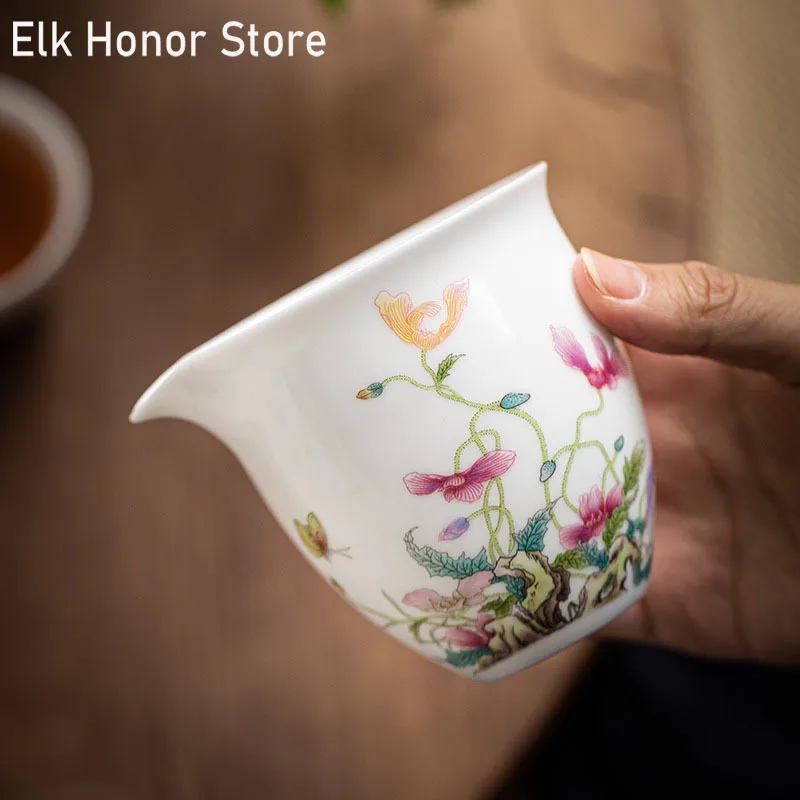 

200ml White Jade Porcelain Tea Pitcher Corn Poppy Art Ceramic Justice Cup Tea Maker Chahai Public Dispenser Cup Kung Fu Teaware