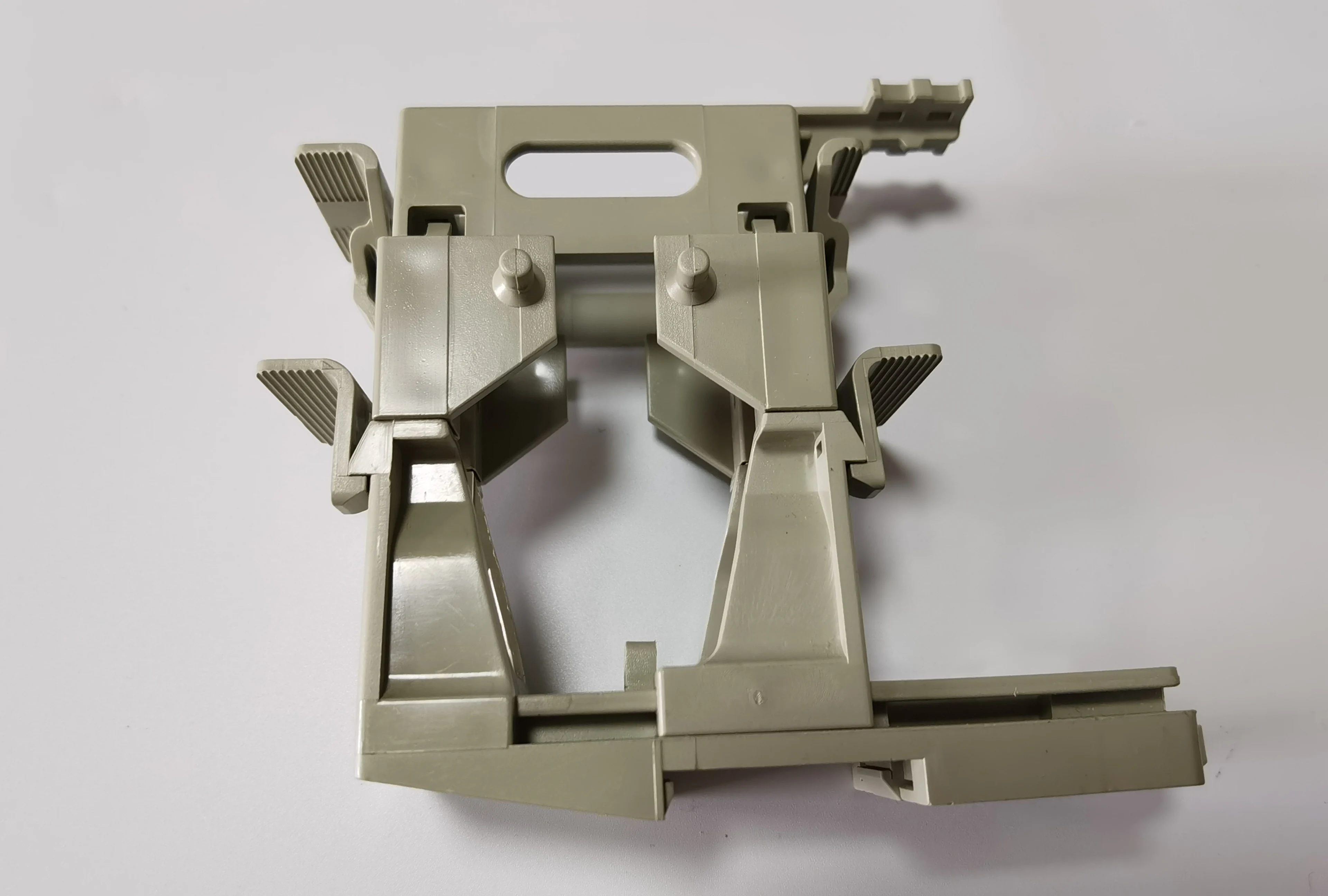 Heavy Duty Connector 10 Pins HE-010 male and female inserts support DIN Type Insert Mounting Element