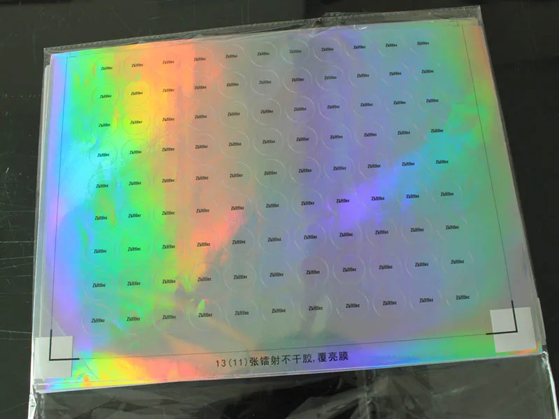 Aangepaste Roll Cosmetische Label Drukkerij Custom Design 3D Anti-namaak Hologram Sticker Met Running Nummers