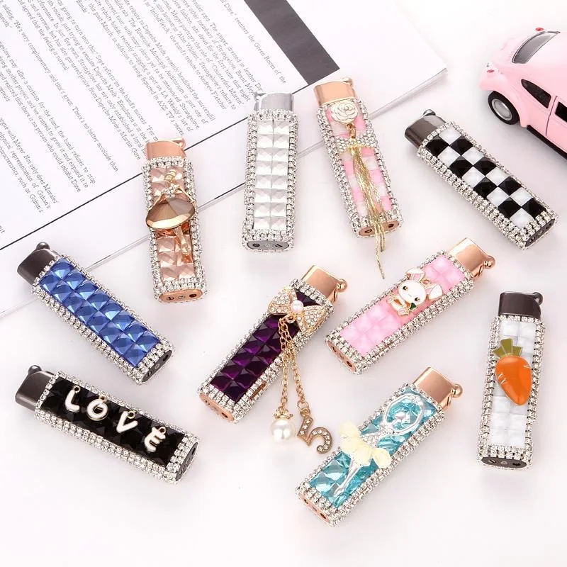 

Handmade Diamond Butane Lighter Creative Windproof Rhinestone Portable Cute Lady Gift Smoking Accessory Torch Lighter