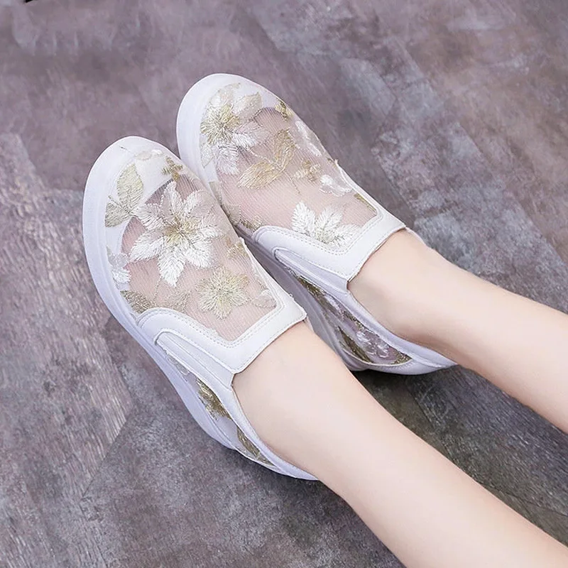 Fashion Brethable Lace White Sneaker Summer Sneakers For Women Casual Shoes Hidden Heel Wedge Platform Vulcanize Shoe Woman