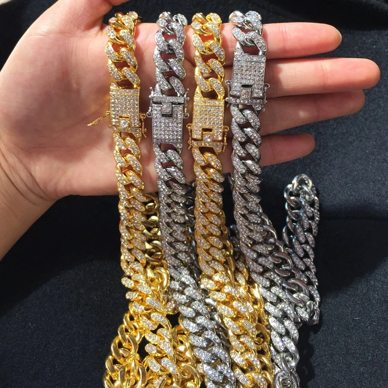

Personality Miami Curb Cuban Chain Necklace Long Chain Ince Out Rhinestone Necklace for Men Women Hip Hop Chain Jewelry Gifts