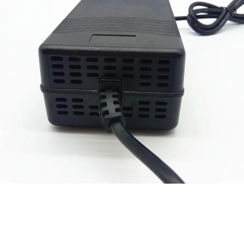 42V 4A Battery Charger for 10S 36V Li-ion Battery High Quality Lithium Battery Charger Strong Heat Dissipation