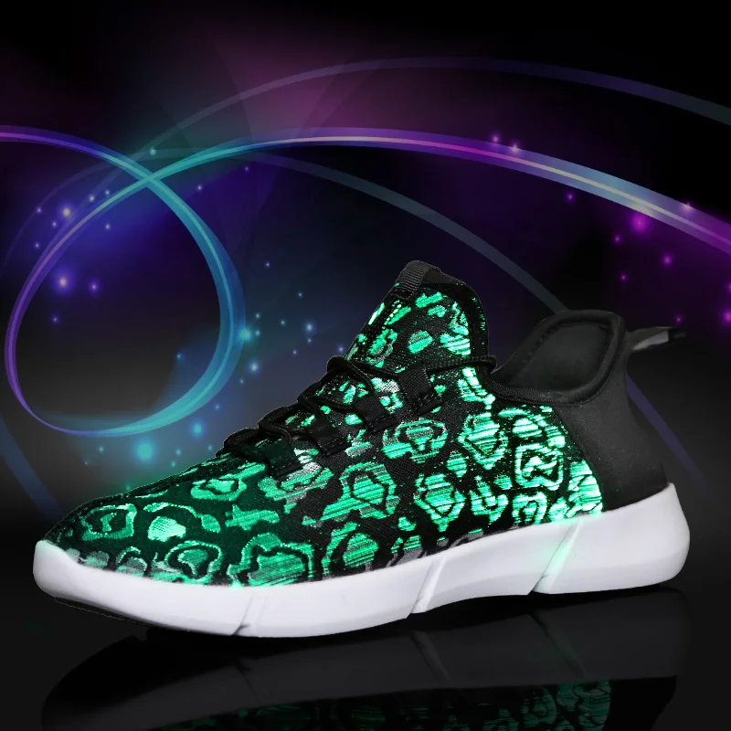 2024 New Luminous Sneakers Glowing Light Up Shoes for men women shoes White LED Sneakers Flashing Shoes with Light for Adult