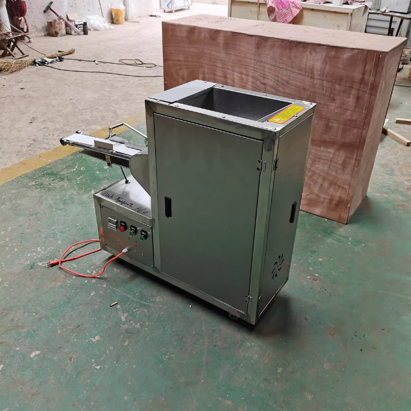 New Automatic Sweet Crispy Wheat Flour Snacks Extruding Twisted Food Making Machine Fried Dough Twist Machine