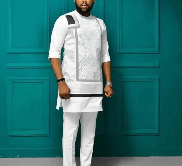 White Polyester African Men Short Sleeve O-neck Plus Size Two Pieces Sets Top and Pant Dashiki African Men Clothes M-4XL