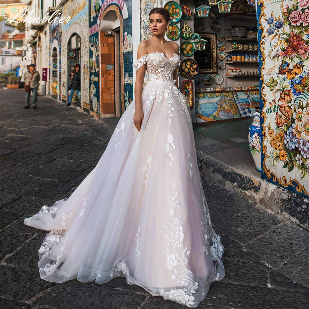 Lhuilier-vestidos de novia personalizados con hombros descubiertos, corte en A, largo hasta el suelo, Apliques de encaje, cola de corte, vestido de novia con flores