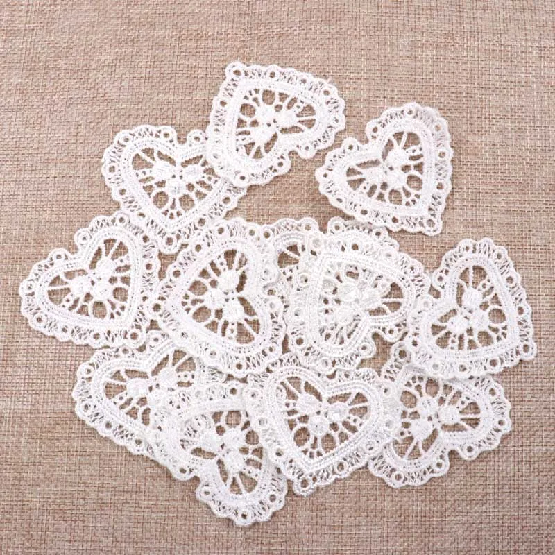 20pcs/lot Heart Lace Fabric Applique Mesh Trim Garment Accessories Sew On Guipure Lace Fabric Decoration 4.9x5.3cm