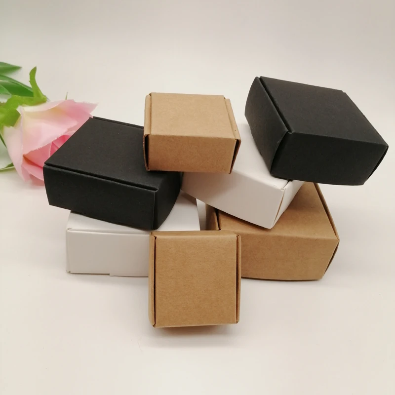 Caja de Papel Kraft para embalaje de joyas, cajas de cartón de regalo, exhibición de joyería Diy, caja de embalaje de almacenamiento, negro, blanco, 50 piezas