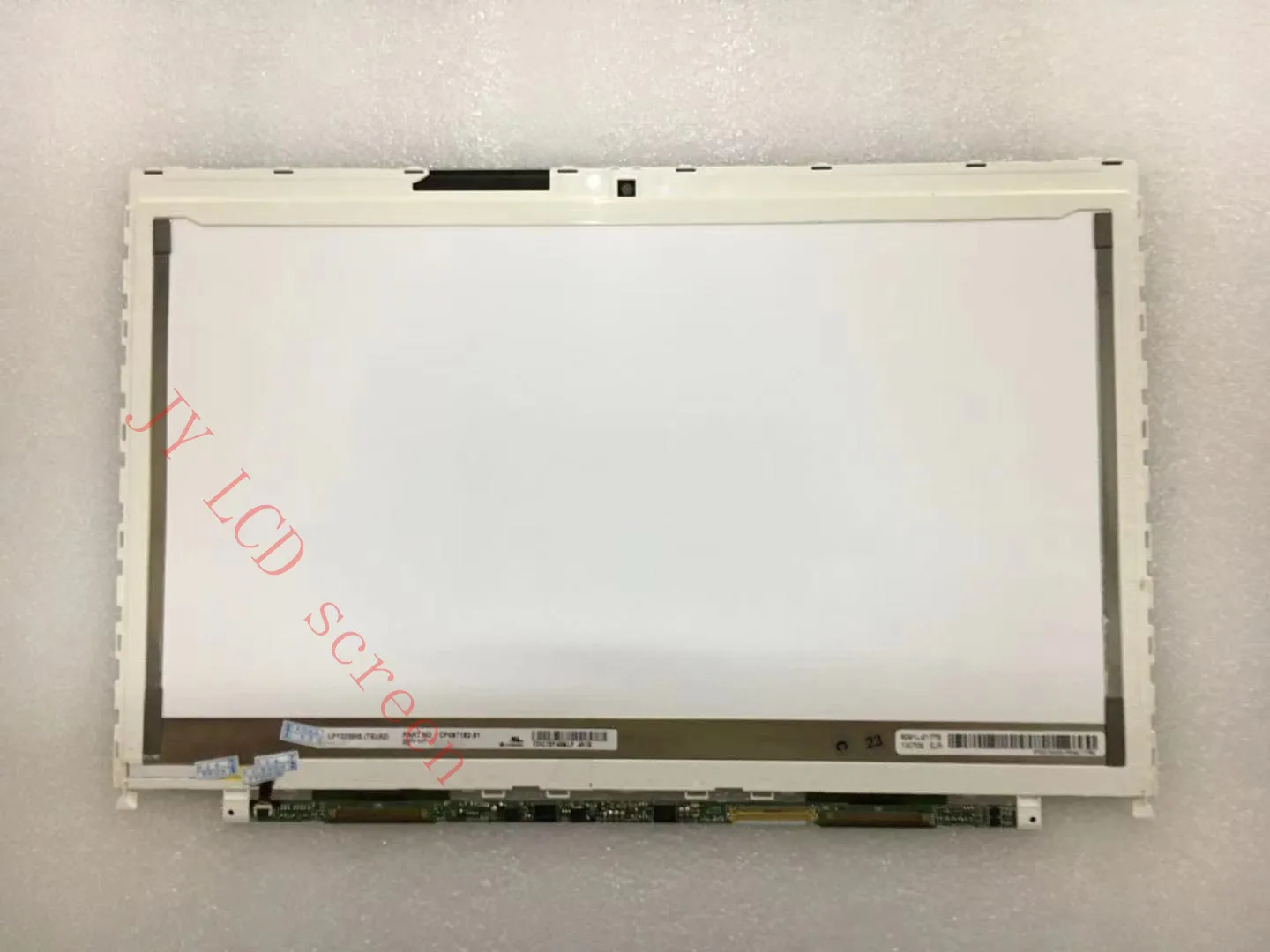 

13.3-inch Laptop LCD Screen LP133WH5 -TSA2 LP133WH5 TSA2 For Fujitsu S782 SH771 LCD Matrix 1366 * 768 40pin