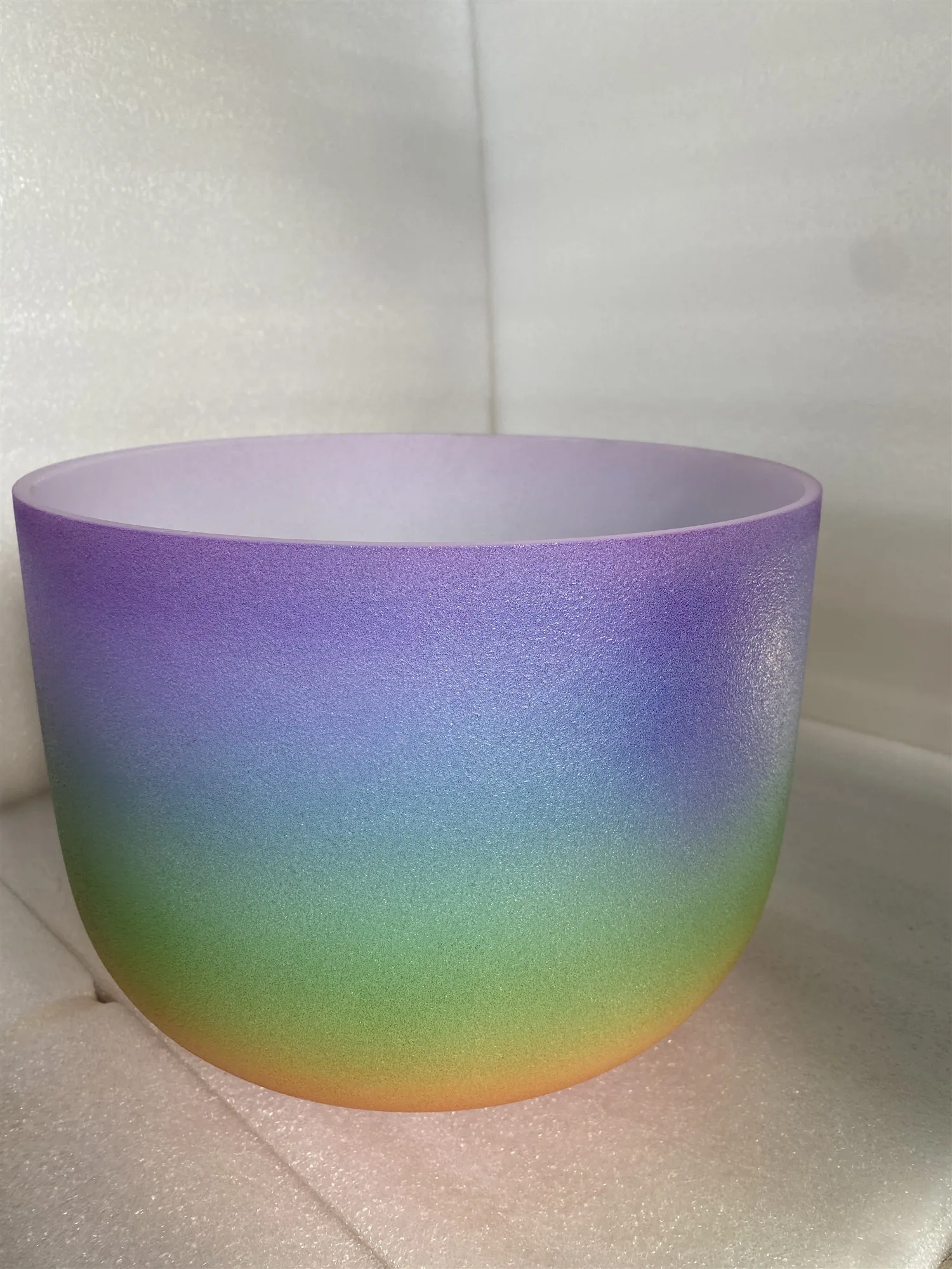 12inch diameter Chakra colors frosted crystal singing bowl 4th octave C# note high crown chakra 432Hz for sound healing.