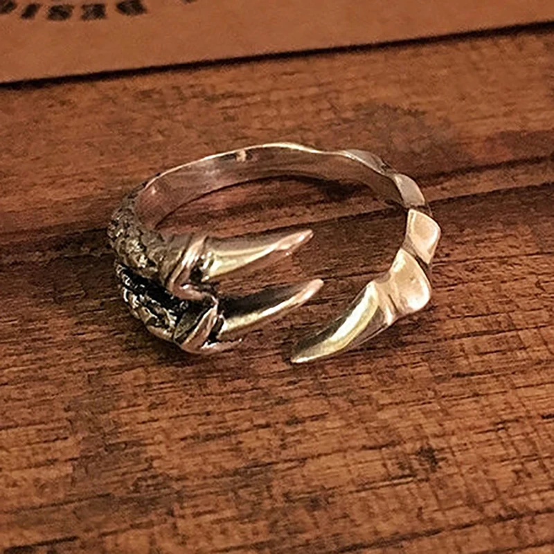 Three-dimensional design new Thai silver craft crow retro trend black sparrow claw neutral wind opening adjustable ring