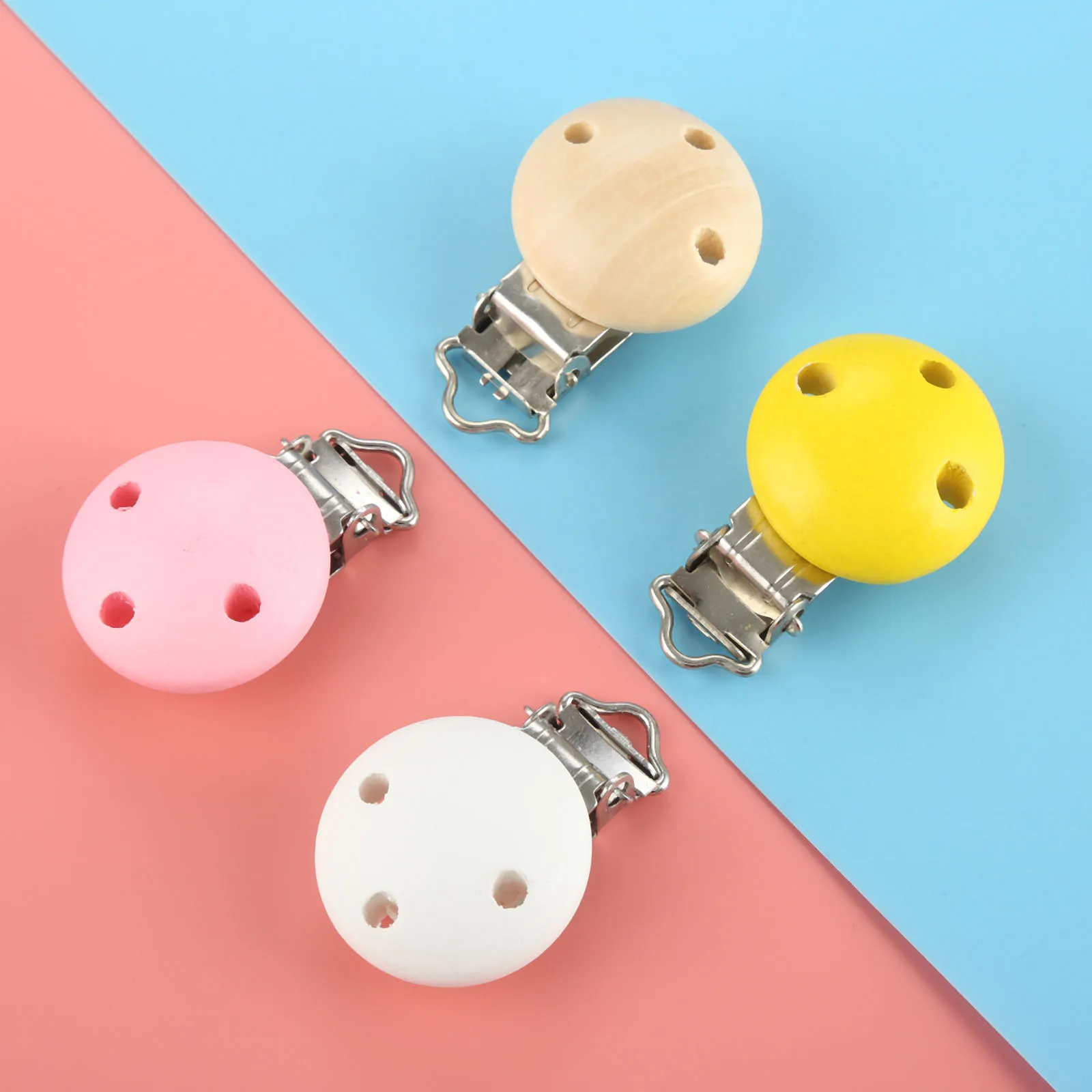 5pcs/set Natural Wooden Baby Pacifier Clips Wood White Pink Yellow Hole 4mm Infant Dummy Clips for Baby Holders 4.4*2.9cm