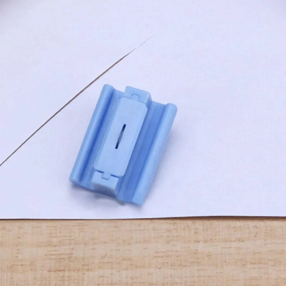 1PC แบบพกพาขนาดเล็ก A4 Precision รูปถ่ายการ์ด Art Trimmer เครื่องตัดแผ่นตัดใบมีด