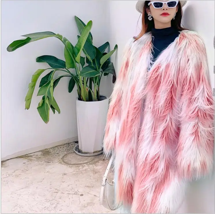 Women Long Fur Imitation Lamb Wool Fur Outwears Mixed Color Female V Neck Winter Warm Fake Fur Overcoats Fashion Jackets J3399