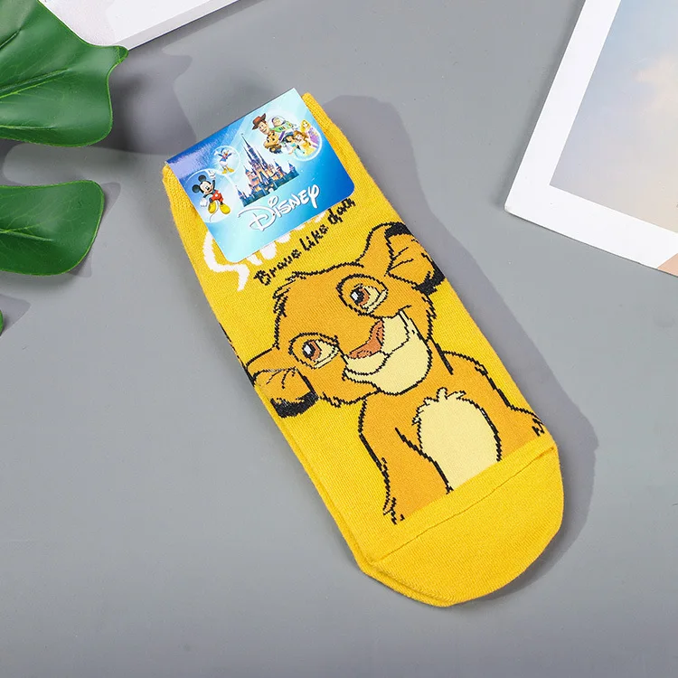 1pair Disney Lion King Simba/Wild Boar/Aladdin Lamp God/Dumbo Socks Harajuku cartoon Print Funny sock spring short Sock