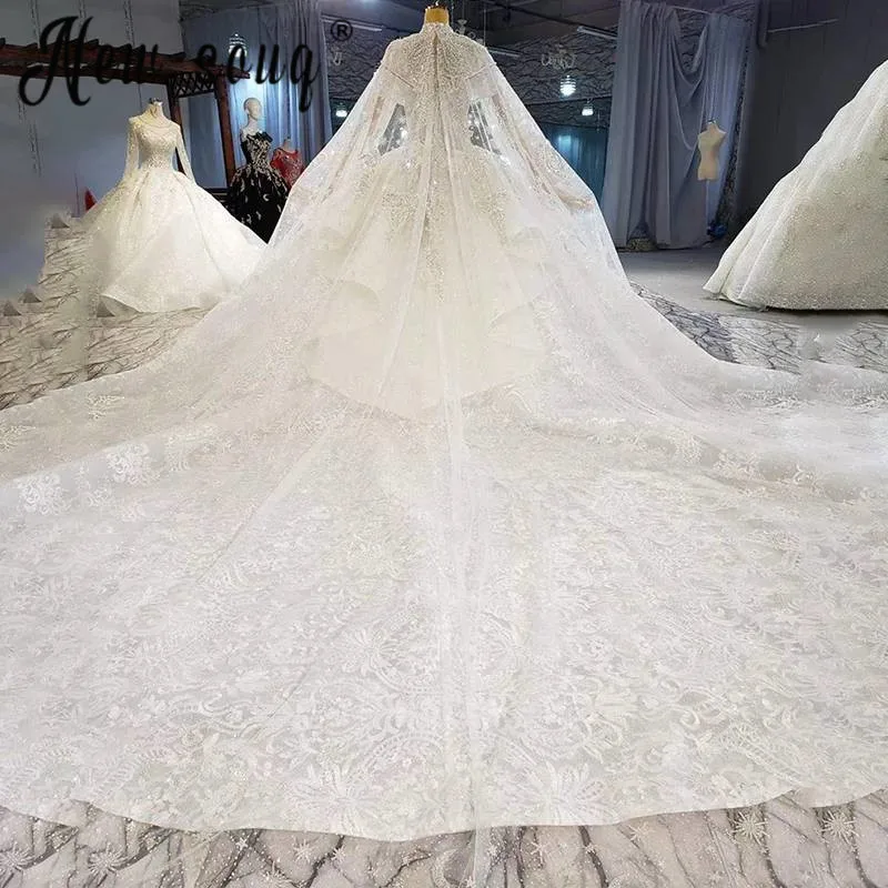 2021 splendido abito da sposa con applicazioni di paillettes in metallo abito da sposa senza schienale per la chiesa per le spose