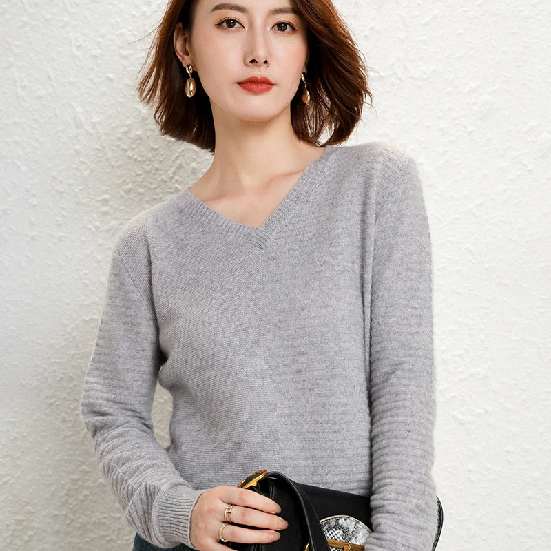 100% Pure Cashmere Knitted Sweater Women V-neck Long Sleeve Standard Knitwear Winter New Fashion Female Jumpers