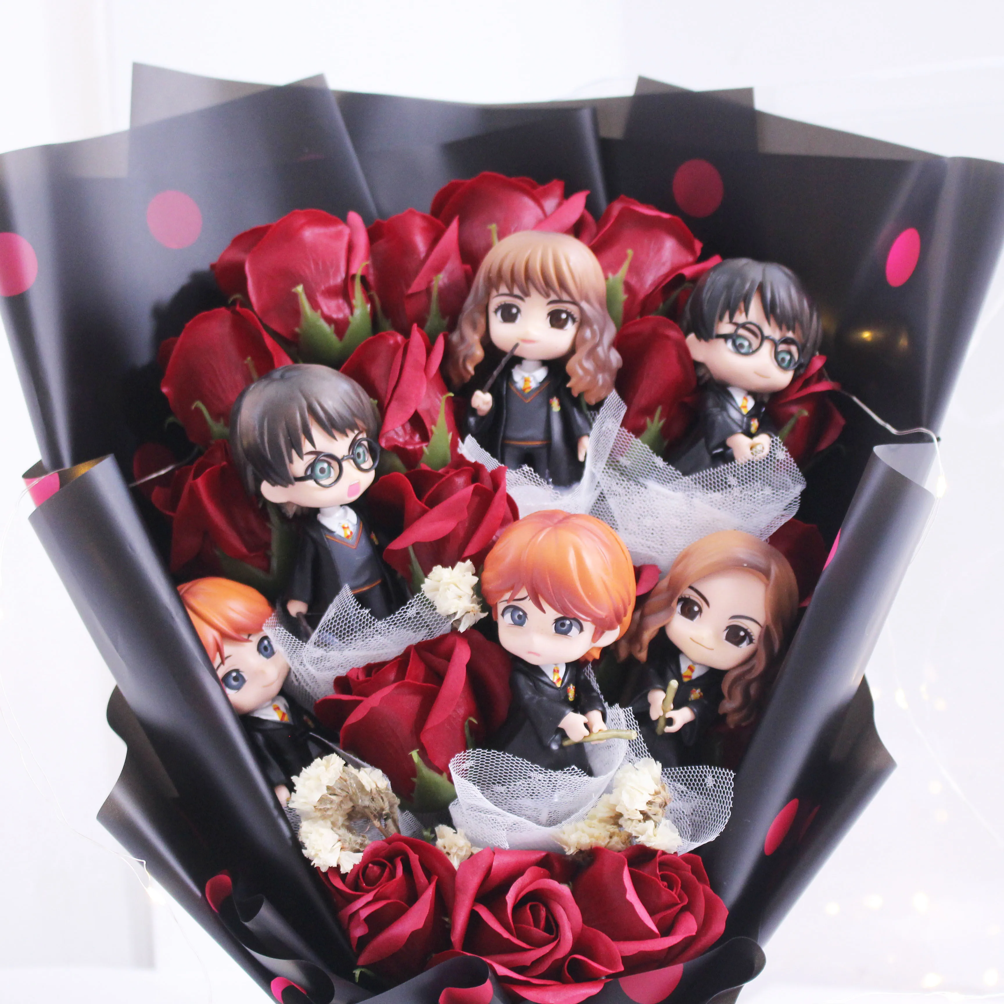 New Lovely Plastic Anime Action Figure Toys Cartoon Bouquet Gift Box Creative Valentine's Day Christmas Gifts