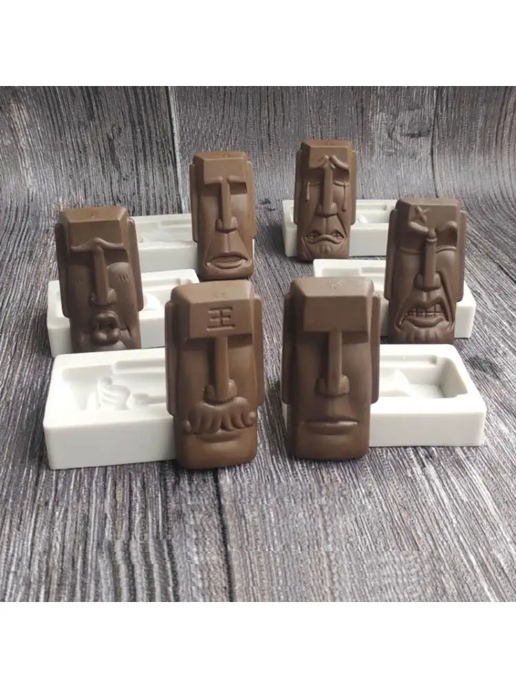 

Easter Island Moai Monolith Sculpture Resin Mold Chocolates Mold Art Craft Tools A0NF