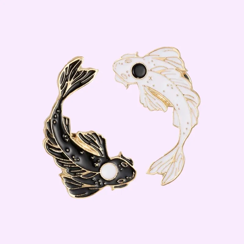 Drop Shipping Koi Pin Fish Pin Black/whitecolor Lapel Pins Brooches Badges Backpack Hats Accessories Gift for Friend Wholesale