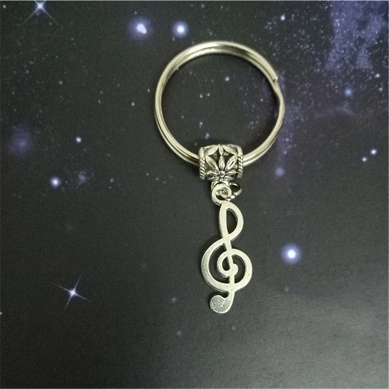 Treble Clef Keychain, Music Note Keychain, Music Jewellery, Music Lover Gift for Her, Gift for Music Student