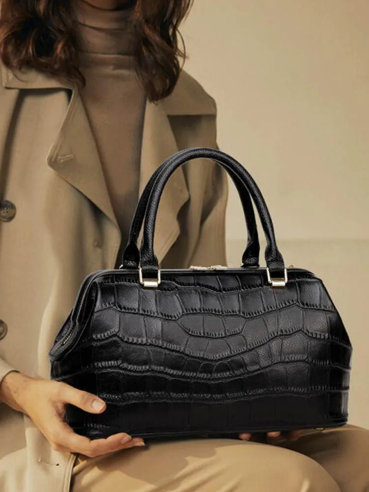 

Crocodile Pattern Female Bag luxury HandBag leather Bag 2024 New Wild large Capacity Single Shoulder messenger female bag