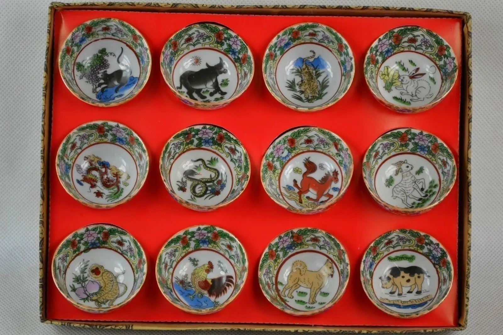 Collect Chinese Portrays 12 Zodiac Porcelain Teacup Bowl Home Decoration